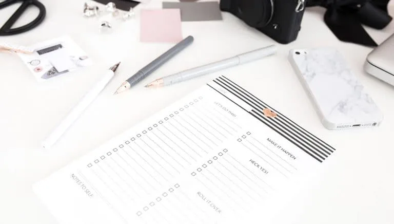 Having a to do list is fantastic... but it's only good if you actually complete it. Here's the one thing that helps me complete my to do list everyday.