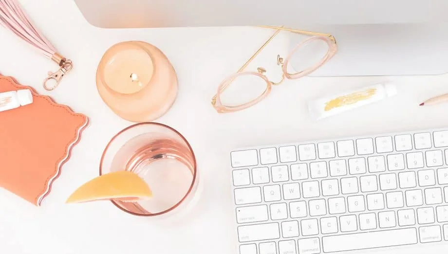 As Entrepreneurs, we love the idea of not having set work hours and freedom to work whenever we want. But is that really the best way for you to work? Here are some benefits to setting 'work hours' and how doing so could be better for you and your business.