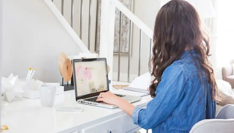 While many of us dream of starting a business, the reality often is that we have to continue to work our day job in the meantime. Here's how to survive. 