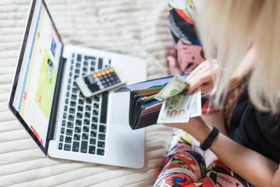 Think budgeting is just for low income earners? Uh, no. That's just one of the many budgeting lies that's holding you back from understanding your finances.