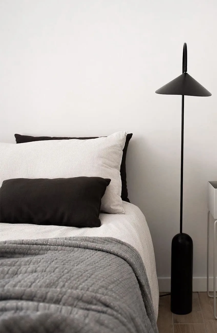 Are you spending your nights scrolling social media and still going to bed too late? Try this list of things to do before going to be instead