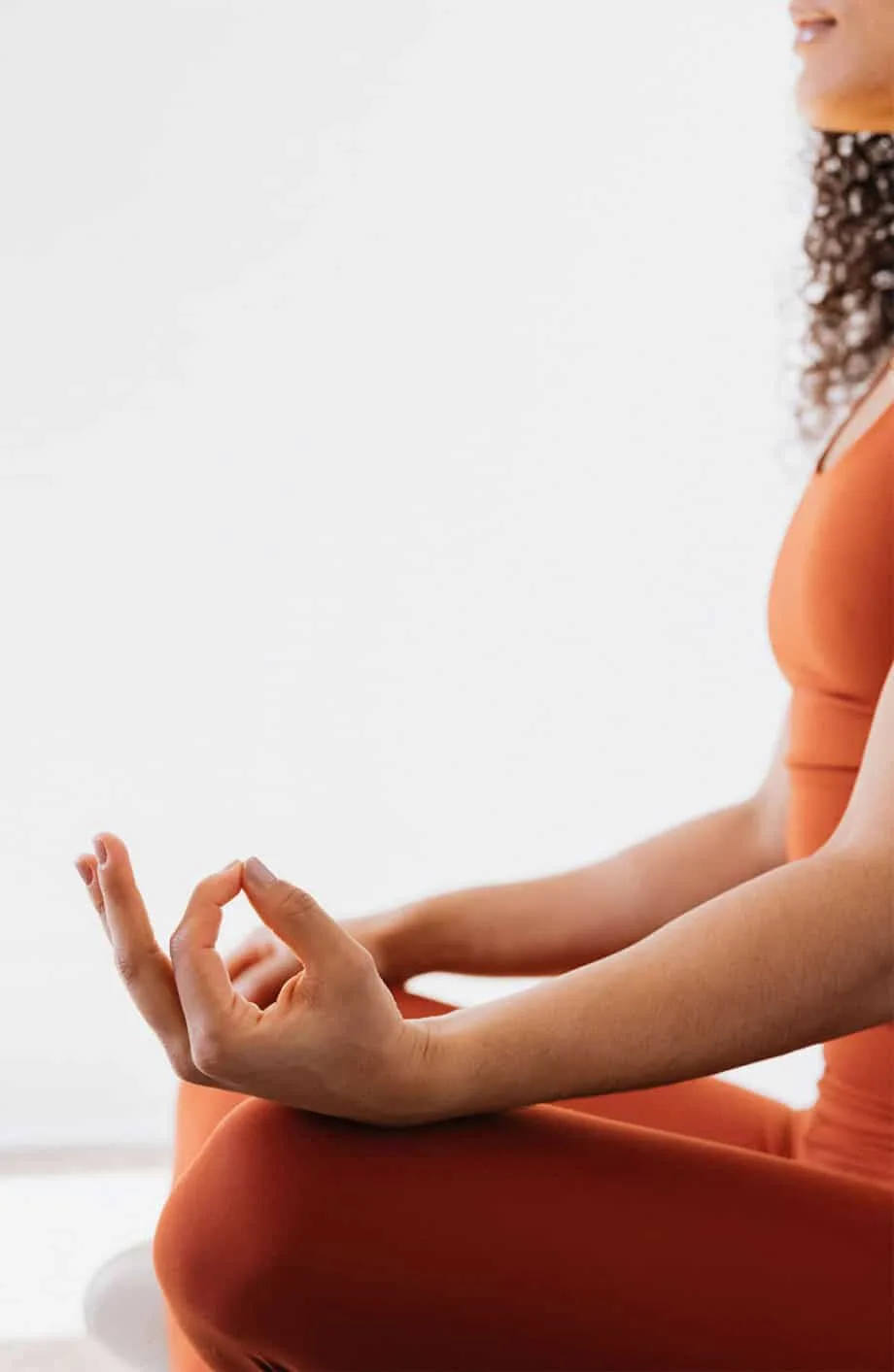 If you've ever heard of the amazing benefits of positive affirmations have on your mind, then you'll be well aware of how incredibly powerful inspirational morning affirmations for women can be. Here are over 50 inspirational morning affirmations for women to start your day right.